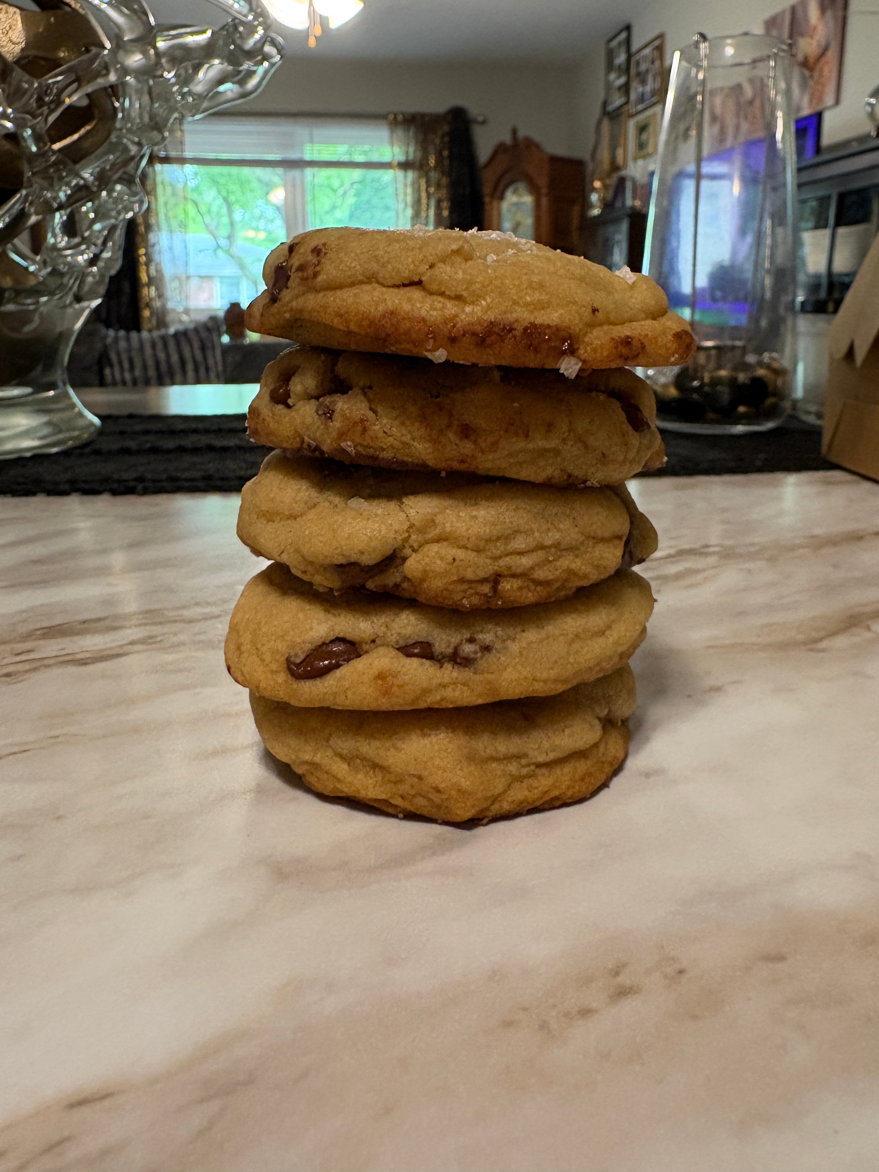 12 Chocolate Chip Cookies
